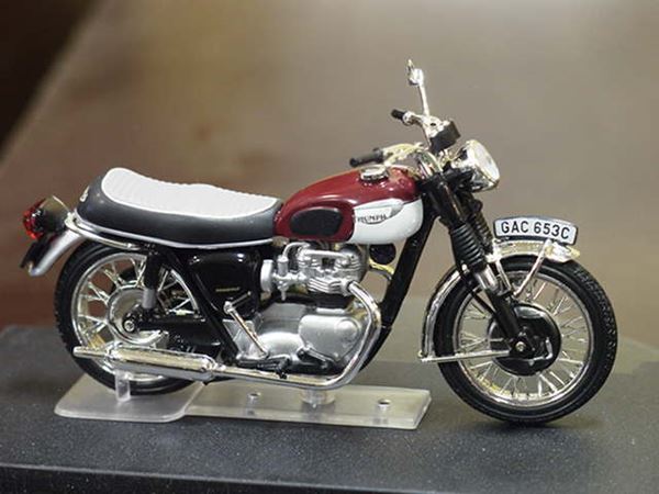 Picture of Triumph T120 Bonneville 1:24