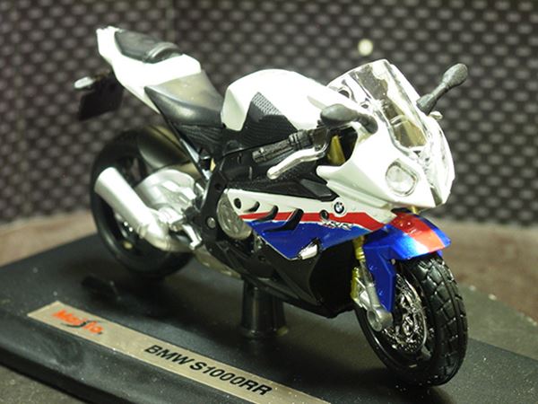 s1000rr white