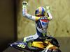 Picture of Valentino Rossi figuur sitting 2002 1:12 312020046