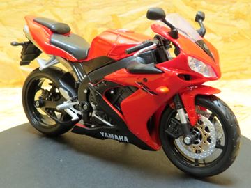 Afbeelding van Yamaha YZF-R1 red 1:12 31101