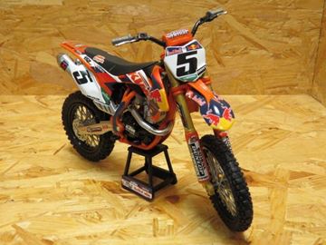 Afbeelding van Ryan Dungey #5 Red Bull KTM 450 SX-F 1:10 57633