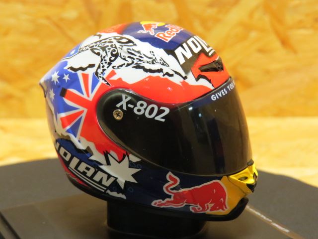 Casey Stoner nolan helm 2011 1:5