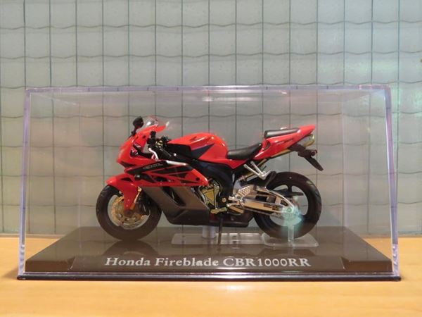 Picture of Honda CBR1000RR Fireblade 1:24 red atlas