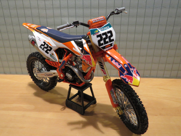 Picture of Antonio Cairoli #222 KTM 450 SX-F 2018 red bull team 1:10