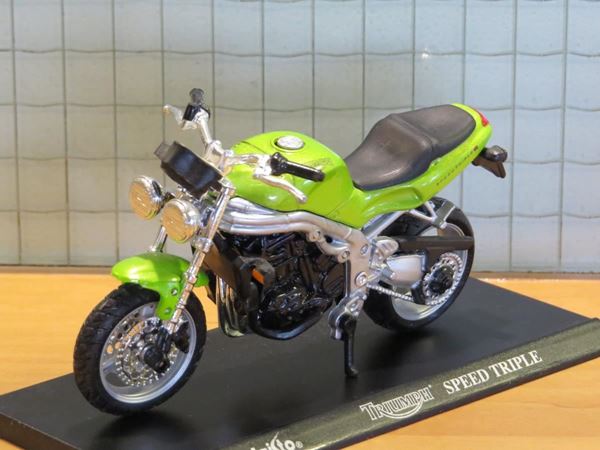 Picture of Triumph Speed Triple green 1:18 los