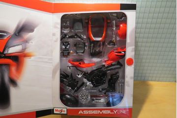 Afbeelding van Honda CBR1000RR  Fireblade 1:12 39092 easy kit