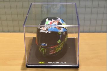 Afbeelding van Valentino Rossi AGV helmet 2021 Mugello 1:5