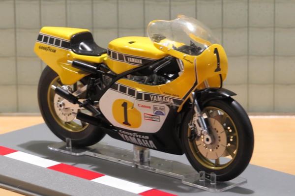 Picture of Kenny Roberts sr. Yamaha YZR500 1980 1:18