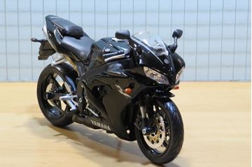 Afbeelding van Yamaha YZF-R1 1:12 blk