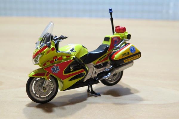 Picture of Honda ST1300 Pan European 1:43