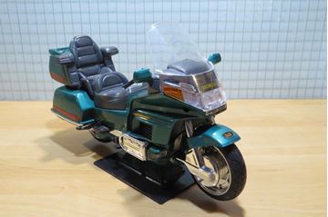 Afbeelding van Honda GL1500  Goldwing groen 1:12 los