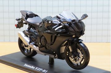 Afbeelding van Yamaha YZF-R1 1:12 blk 32723