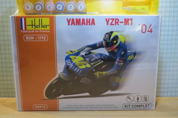 Picture of Bouwdoos Valentino Rossi Yamaha YZR-M1 2004  1:12 Heller 50913