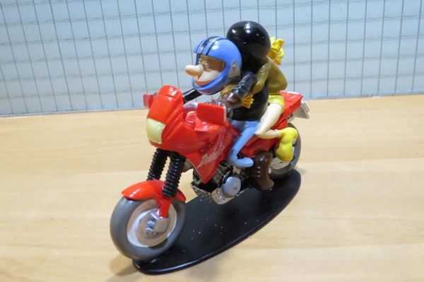 Picture of Joe Bar Ella Leffoix & Sam Soul Honda 650 Dominator 1:18 breuk