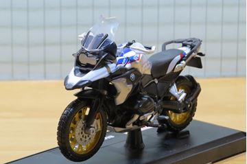 Afbeelding van BMW R1250GS 1:18 maisto