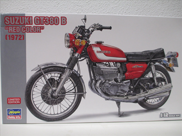 Afbeelding van Suzuki GT380 1972 1:12 bouwdoos  21756