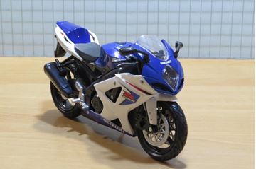 Afbeelding van Suzuki GSX-R1000 1:12 57003