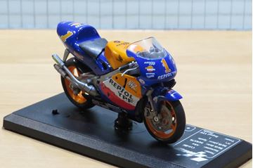 Afbeelding van Alex Criville Honda NSR500 2000 1:18 majorette los