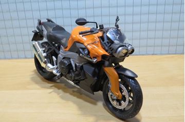 Afbeelding van BMW K1300R 1:12 or. los