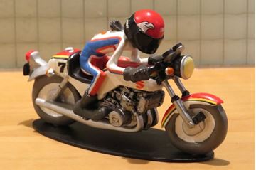 Afbeelding van Joe Bar Chris Deb Suzuki GT750 Roca 1:18 JB109