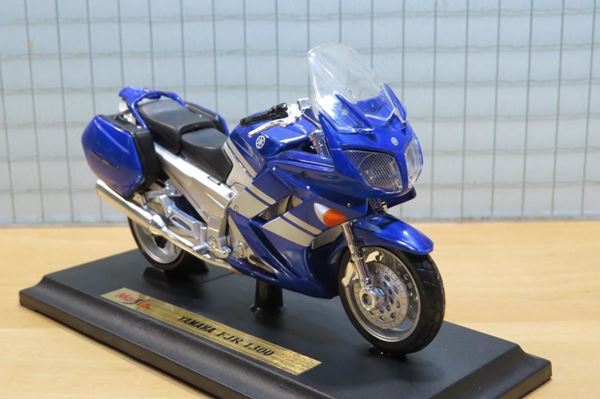 Picture of Yamaha FJR1300 1:18 blauw / wit los