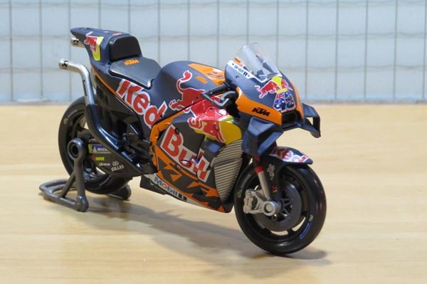 Picture of Jack Miller KTM RC16 2023 1:18 maisto 36393