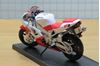 Picture of Yamaha YZF-R1 wit/rood 1:18 Maisto blister