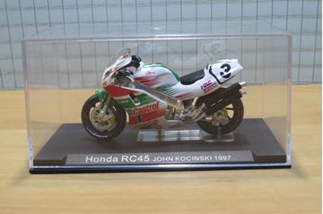 Afbeelding van John Kocinski Honda RC45 1997 1:24