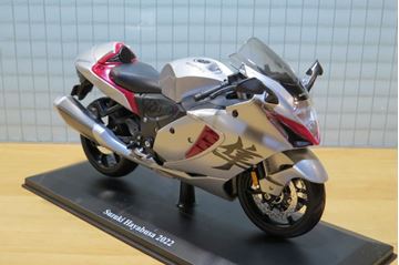 Afbeelding van Suzuki GSX-R1300 Hayabusa 1:12 32724