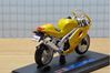 Picture of Triumph Daytona 955i 1:18 goud